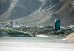 AIRUSH LITHIUM V10 -35% -Foilflight Surf Boutique airush lithium v10 35 4