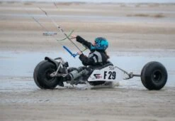 BARRE UNIVERSELLE RACE FOIL V2.2 KITE ATTITUDE KITESURF 19 BARRE UNIVERSELLE RACE FOIL V2.2 KITE ATTITUDE KITESURF -Foilflight Surf Boutique barre universelle race foil v22 kite attitude kitesurf 8