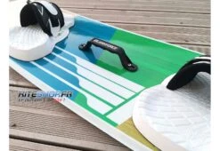 PLANCHE DE KITESURF WANNA PLAY -Foilflight Surf Boutique planche de kitesurf wanna play 4