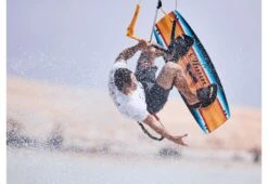 SHINN MONK X PRISMATIC 2022 11 SHINN MONK X PRISMATIC 2022 -Foilflight Surf Boutique shinn monk x prismatic 2022 4